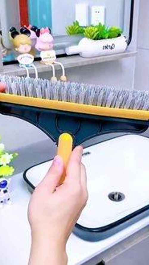 衛(wèi)生間清潔新革命 高效清潔刷，邊角縫隙無處遁形